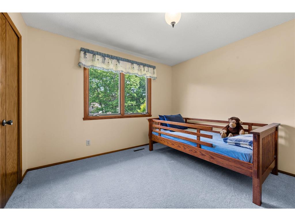 3653 Grenadier Trail N Oakdale MN 55128 7084044 image30