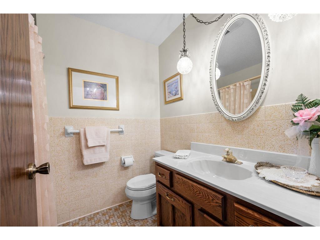 3653 Grenadier Trail N Oakdale MN 55128 7084044 image31