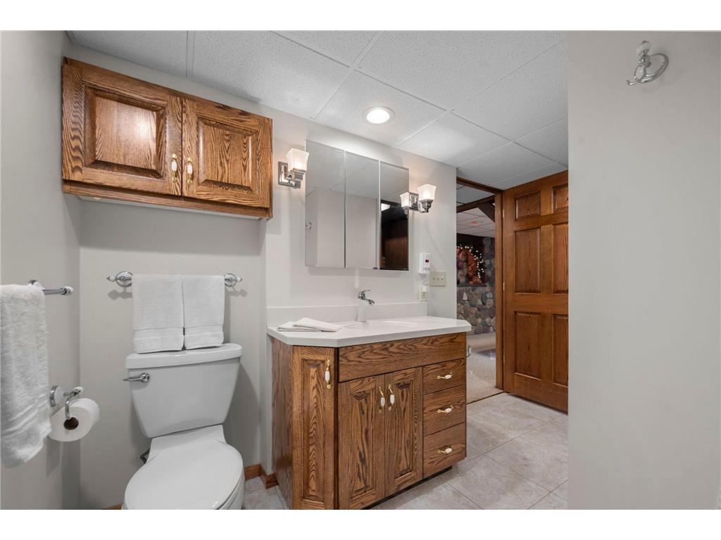 3653 Grenadier Trail N Oakdale MN 55128 7084044 image40