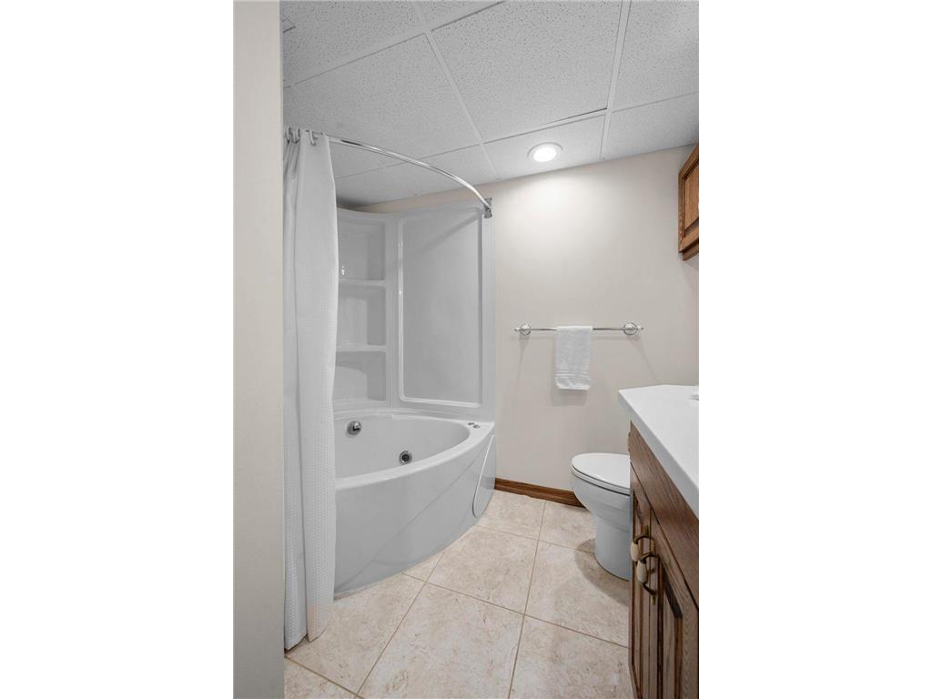 3653 Grenadier Trail N Oakdale MN 55128 7084044 image41