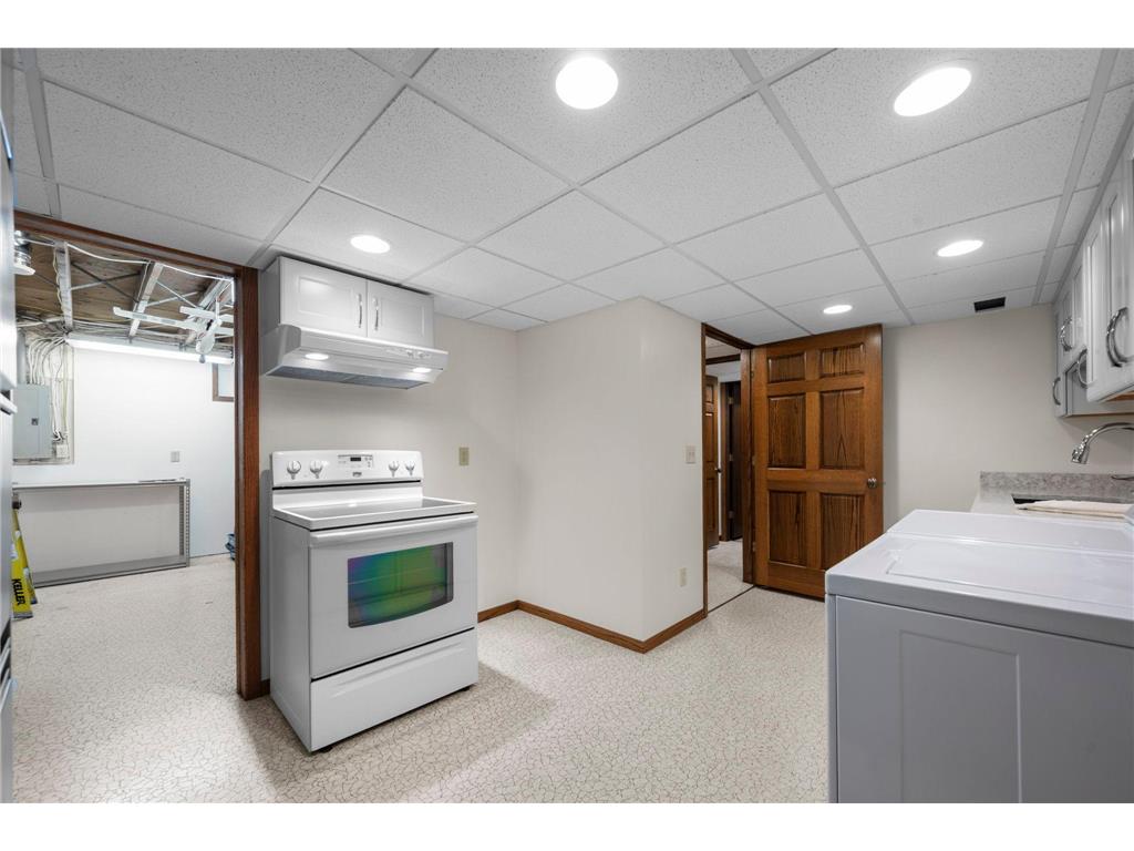 3653 Grenadier Trail N Oakdale MN 55128 7084044 image43