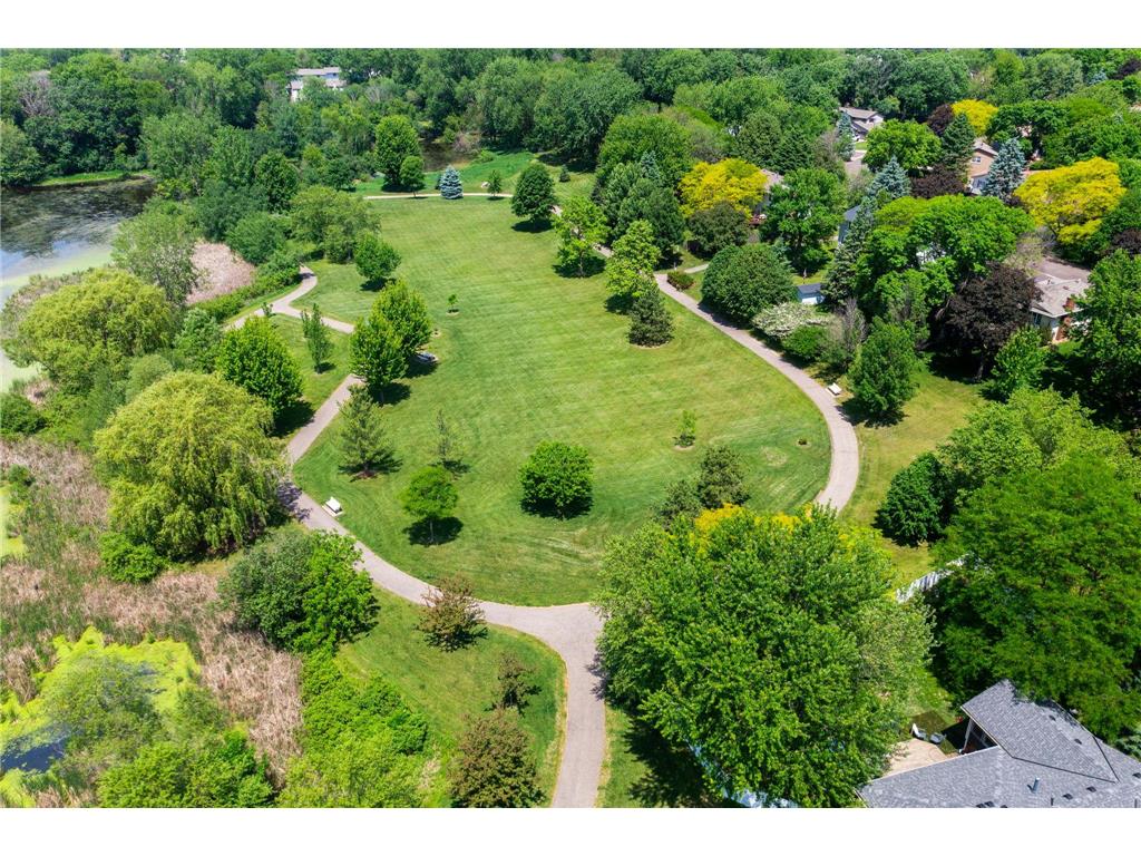 3653 Grenadier Trail N Oakdale MN 55128 7084044 image52