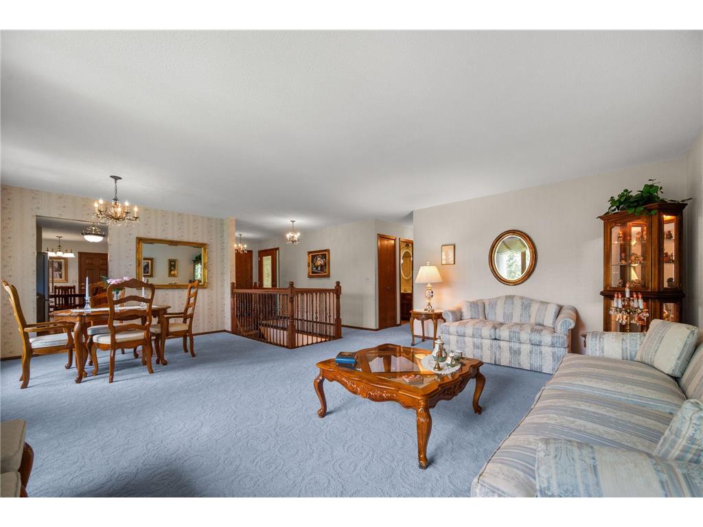 3653 Grenadier Trail N Oakdale MN 55128 7084044 image9