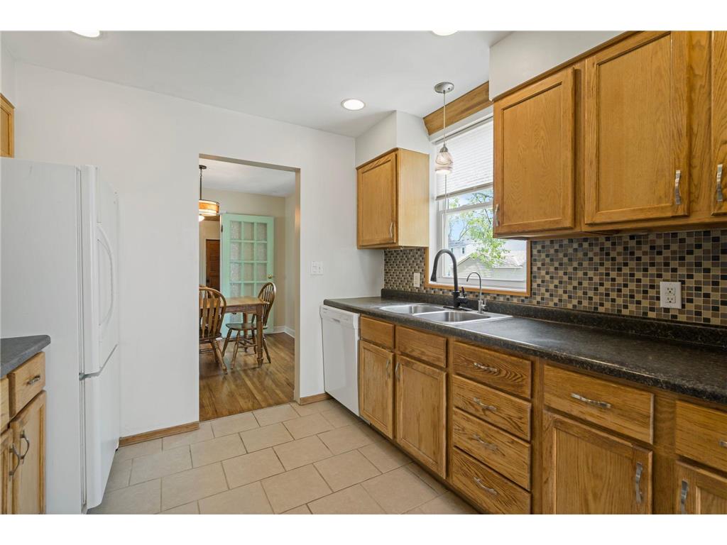 3653 Lee Avenue N Robbinsdale MN 55422 7069811 image13