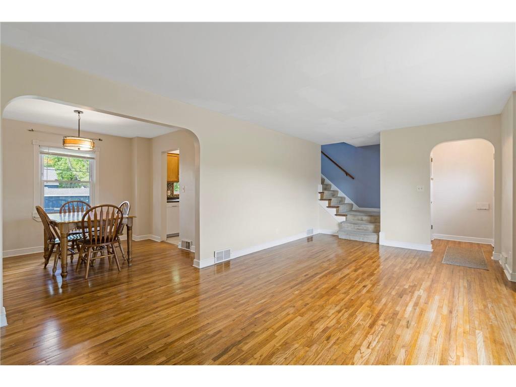 3653 Lee Avenue N Robbinsdale MN 55422 7069811 image2