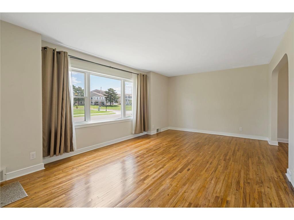 3653 Lee Avenue N Robbinsdale MN 55422 7069811 image7