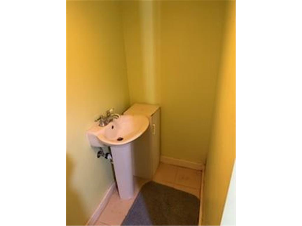 3655 Van Buren Street NE Minneapolis MN 55418 7001287 image16