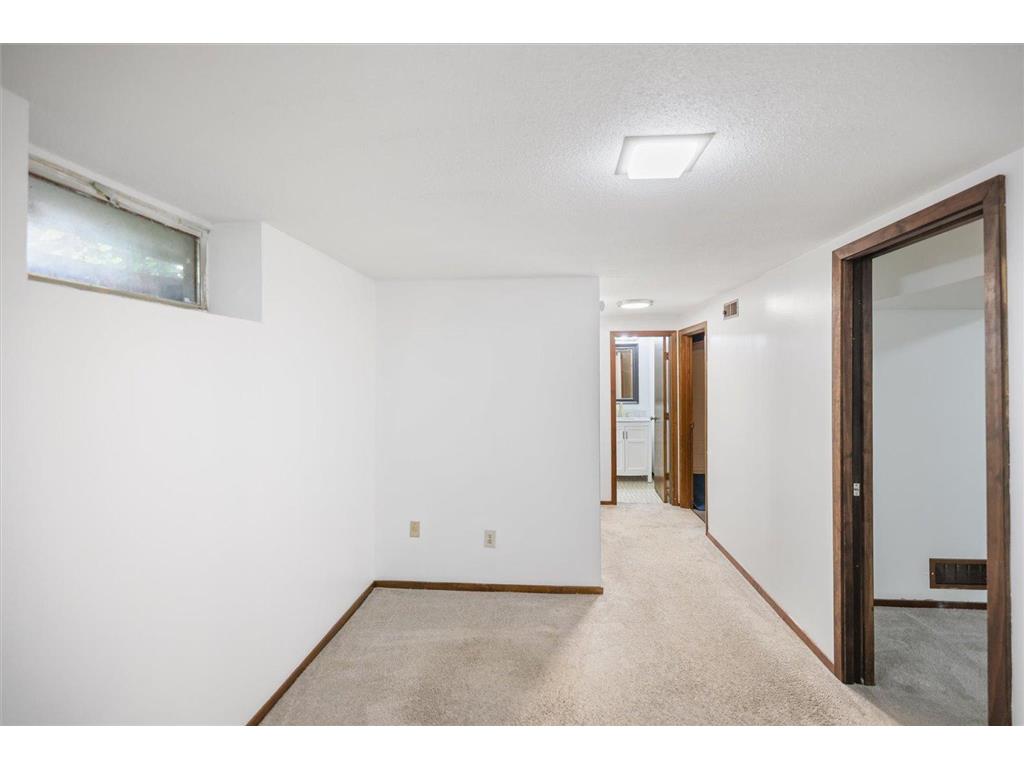 3656 Brookdale Drive N Brooklyn Park MN 55443 7088429 image22