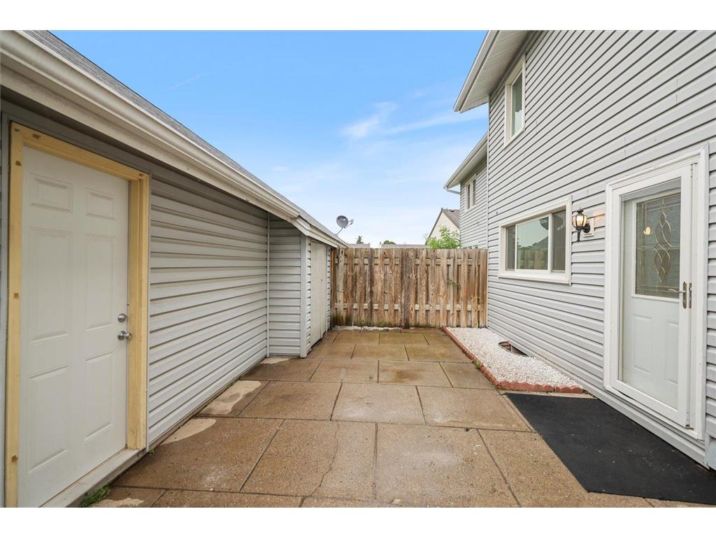 3656 Brookdale Drive N Brooklyn Park MN 55443 7088429 image5
