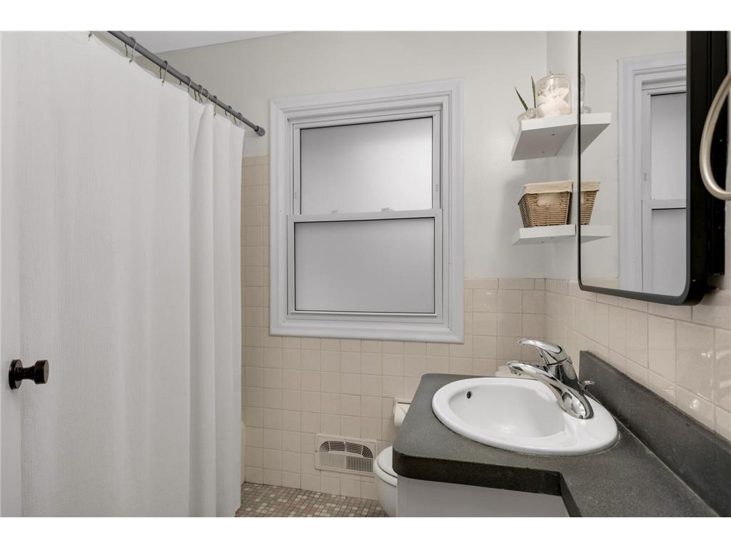 3657 Boone Avenue N New Hope MN 55427 7065192 image15