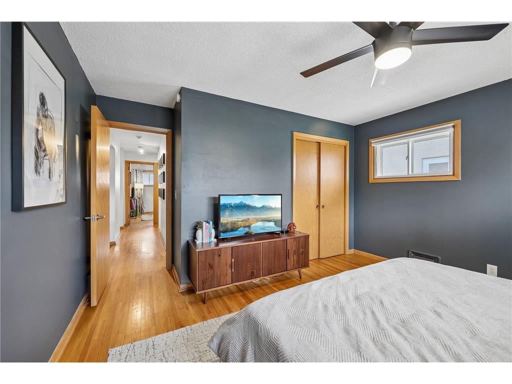 3658 Pierce Street NE Minneapolis MN 55418 7044871 image10