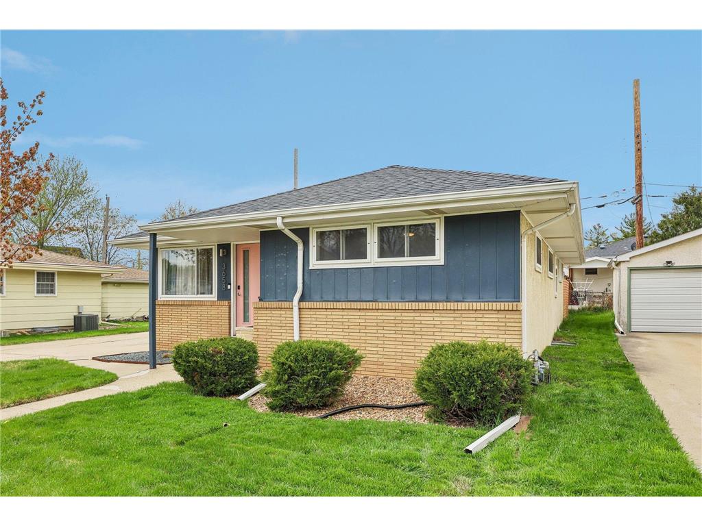 3658 Pierce Street NE Minneapolis MN 55418 7044871 image2