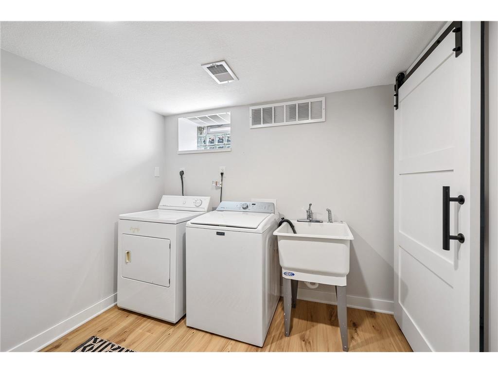 3658 Pierce Street NE Minneapolis MN 55418 7044871 image24