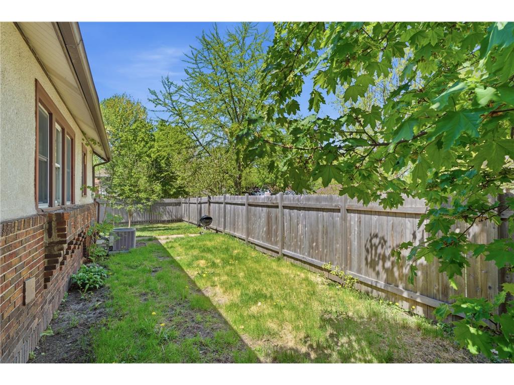 3659 Morgan Avenue N Minneapolis MN 55412 7074047 image25