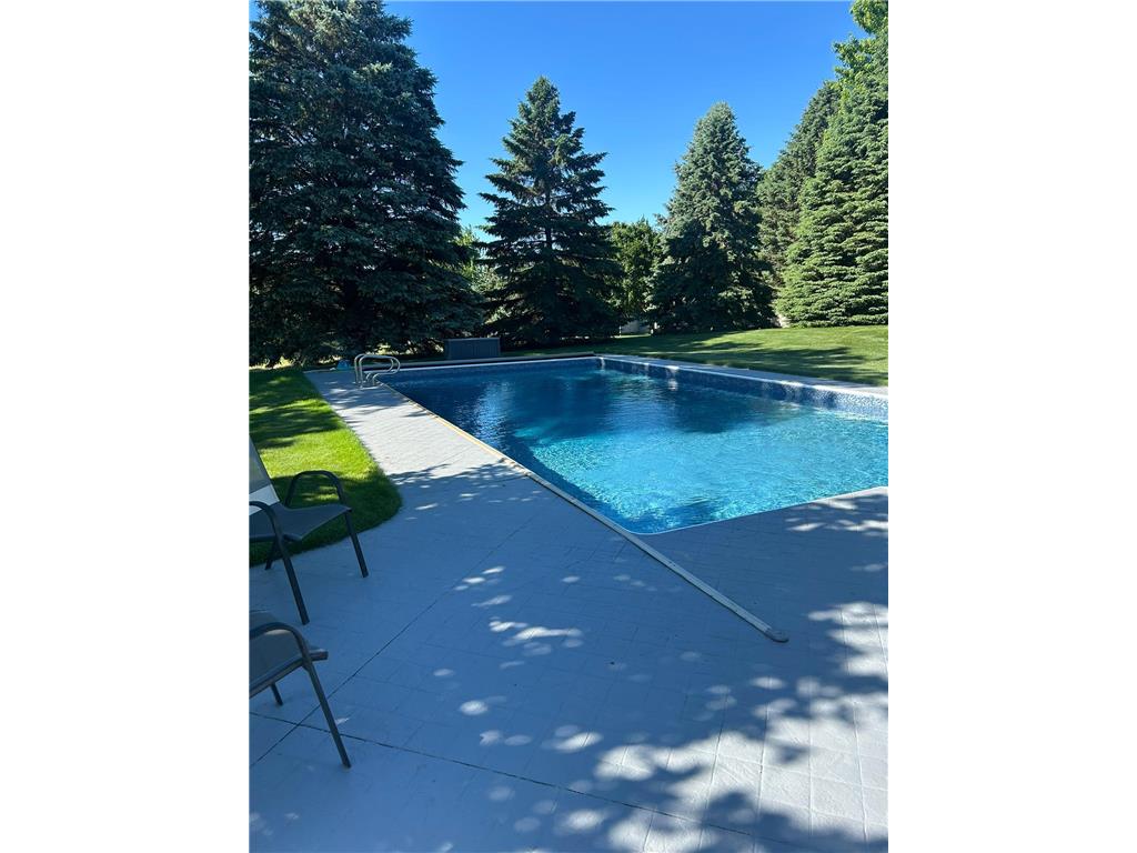 3660 8th Street NE Willmar MN 56201 7091995 image5