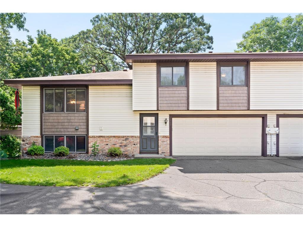 3665 Brookdale Drive N Brooklyn Park MN 55443 6408758 image1