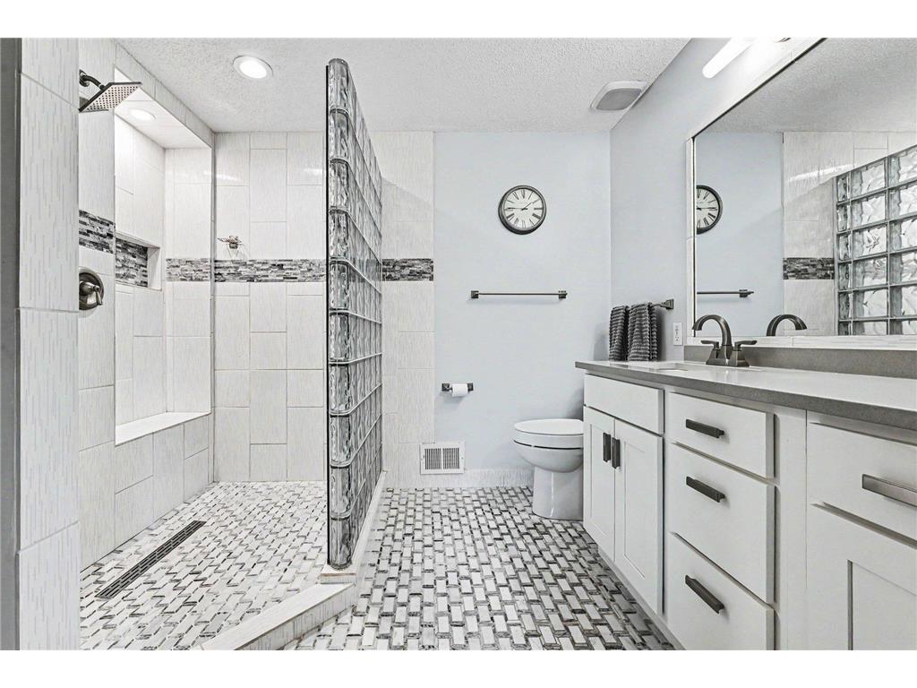 3667 143rd Street W Rosemount MN 55068 7082208 image17