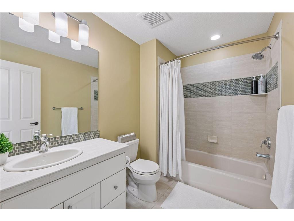 3667 Lerive Way Chaska MN 55318 - Bavaria 7084133 image47