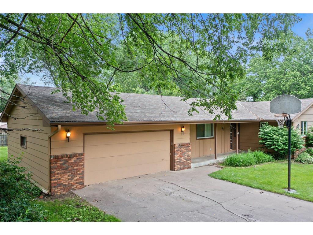 367 4th Avenue NW, Forest Lake, MN, 55025 MLS 6556377 Edina Realty