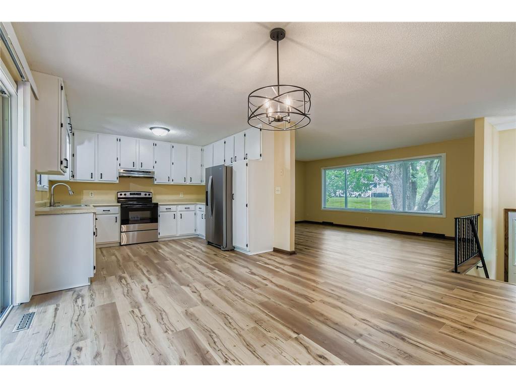 367 Foster Street River Falls WI 54022 7050261 image9