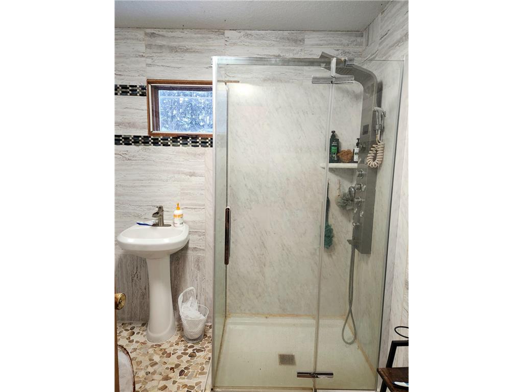 3670 County Road 97 International Falls MN 56649 - Rat Root 6826847 image24