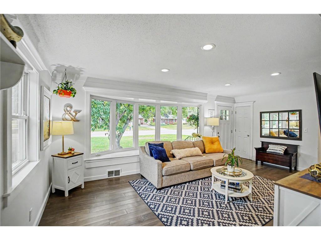 3674 Mcknight Road N White Bear Lake MN 55110 7102883 image10
