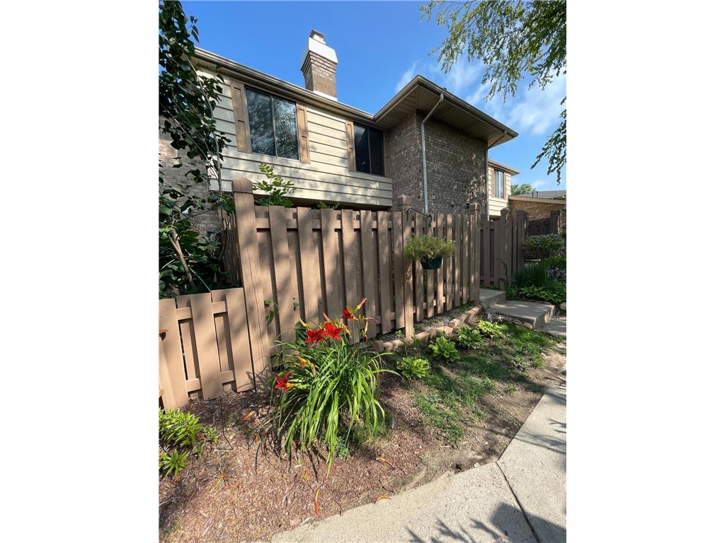 3675 Independence Avenue S #31 Saint Louis Park MN 55426 6403626 image1