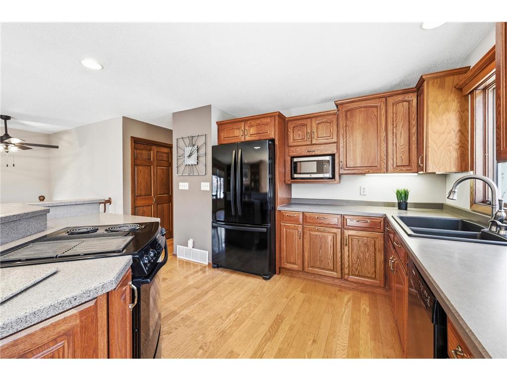 368 280th Street East Farmington WI 54020 7039717 image15