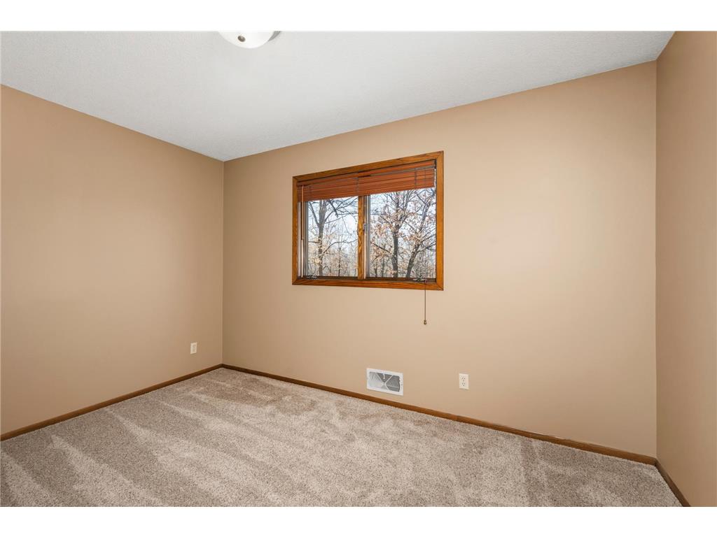 368 280th Street East Farmington WI 54020 7039717 image24