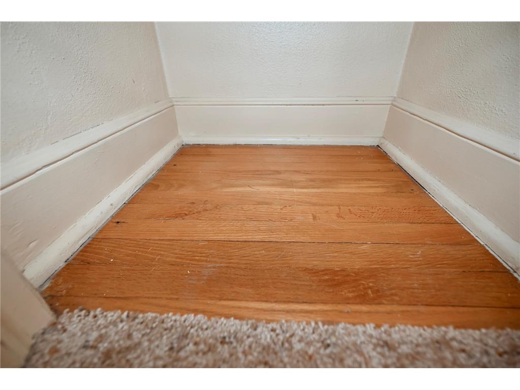 368 W Sarnia Street Winona MN 55987 7090656 image13