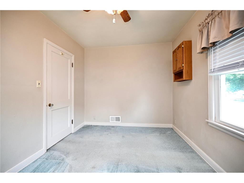 368 W Sarnia Street Winona MN 55987 7090656 image9