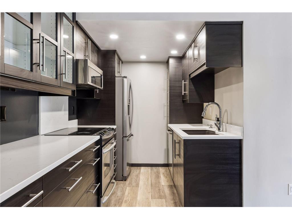 3680 Independence Avenue S #10 Saint Louis Park MN 55426 7080762 image16