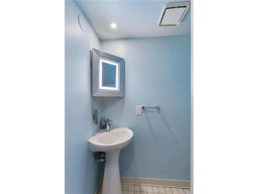 3680 Independence Avenue S #10 Saint Louis Park MN 55426 7080762 image19