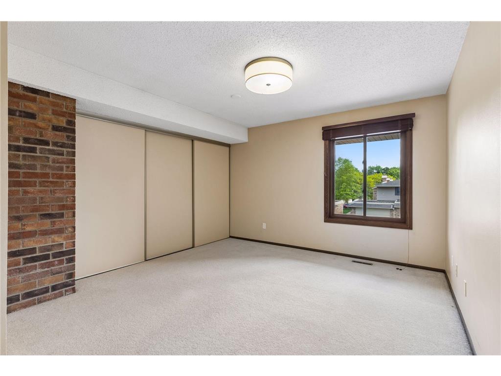 3680 Independence Avenue S #10 Saint Louis Park MN 55426 7080762 image25