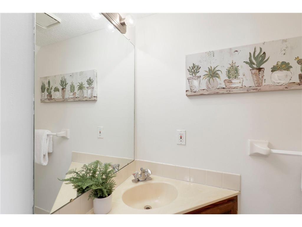 3680 Independence Avenue S #83 Saint Louis Park MN 55426 6755997 image14