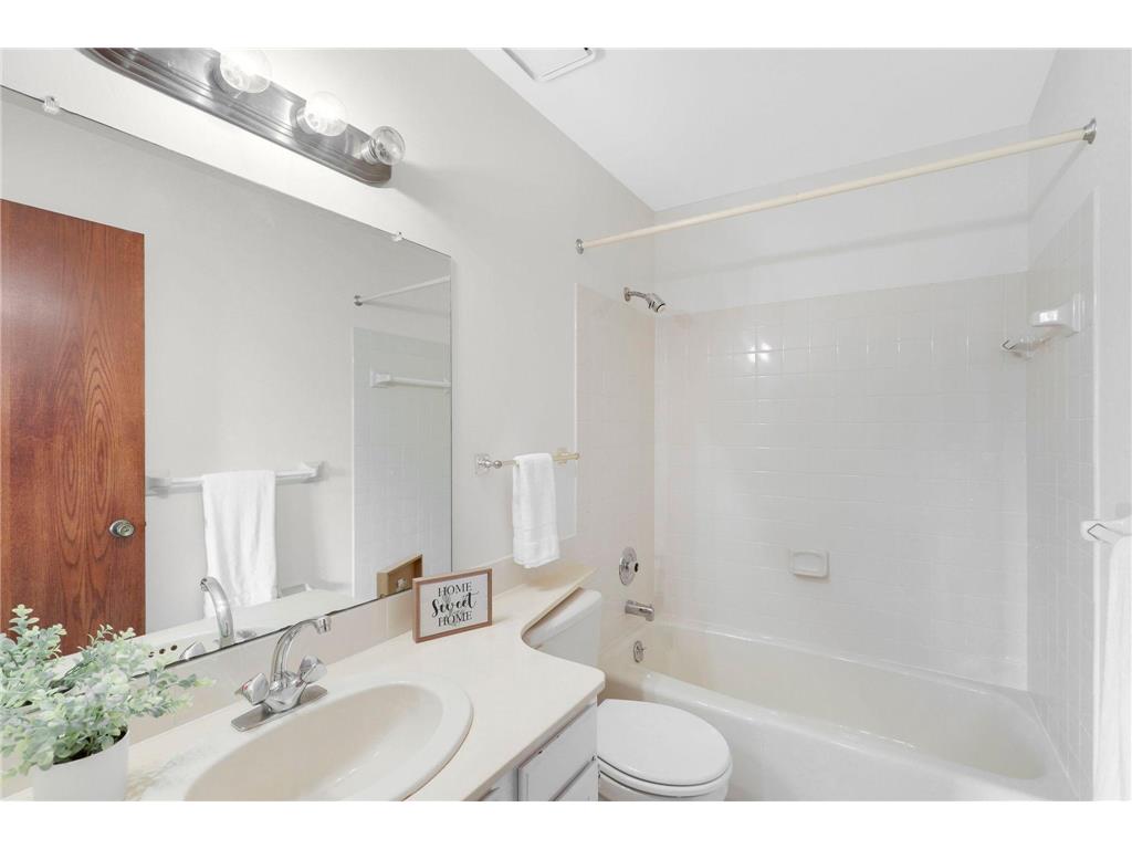 3680 Independence Avenue S #83 Saint Louis Park MN 55426 6755997 image21