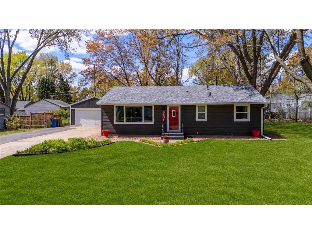 3681 Kenny Lane White Bear Lake MN 55110 7065660 image1