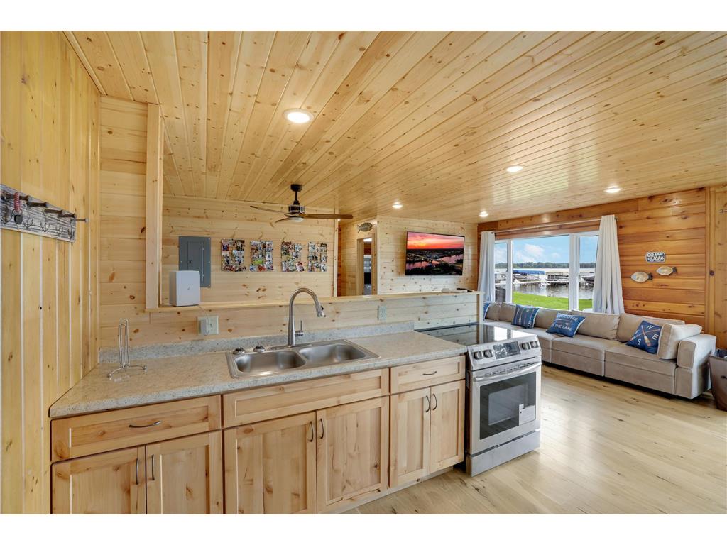 3682 Norris Avenue NW Annandale MN 55302 - French 7097607 image8