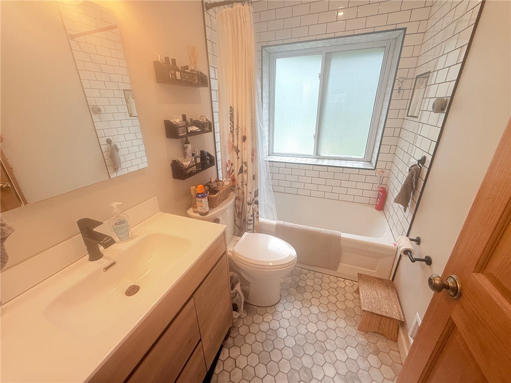 3683 Howard Avenue White Bear Lake MN 55110 7075329 image8