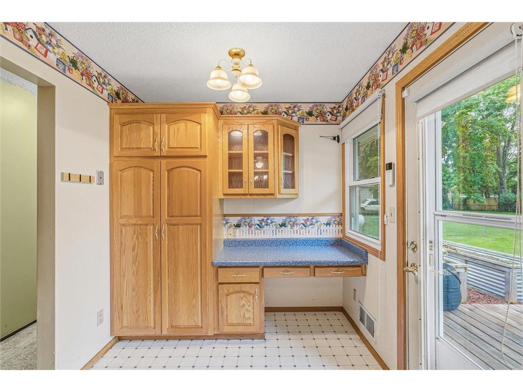 3687 Arcade Street N Vadnais Heights MN 55127 7086959 image16
