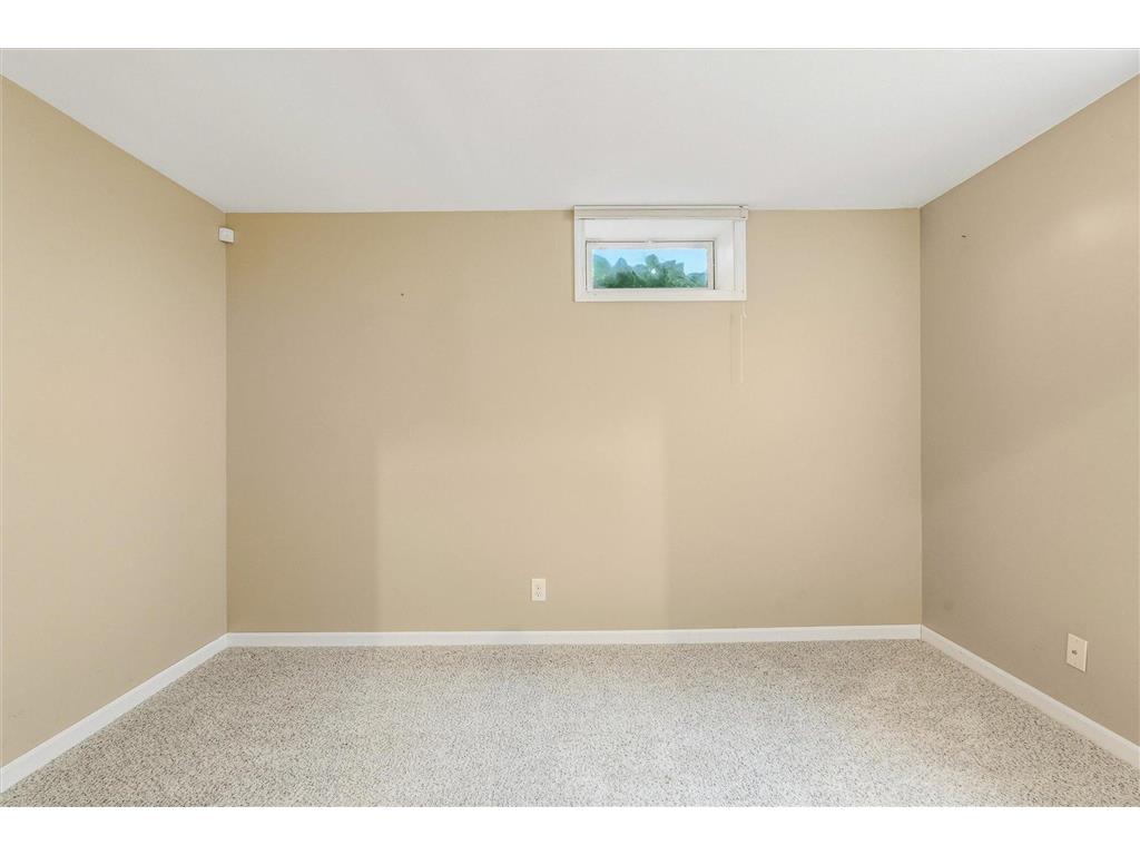 3687 Arcade Street N Vadnais Heights MN 55127 7086959 image34