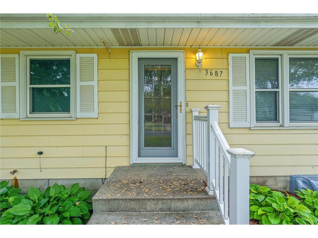 3687 Arcade Street N Vadnais Heights MN 55127 7086959 image4