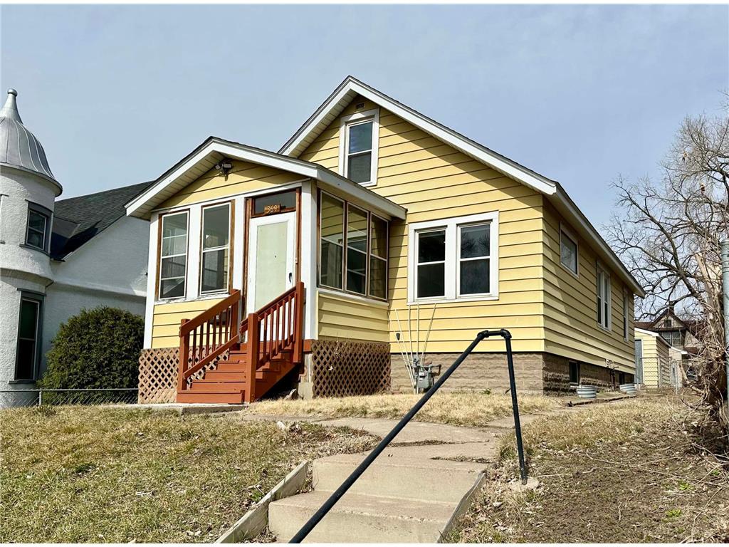 369 Cook Avenue E Saint Paul MN 55130 6503976 image1