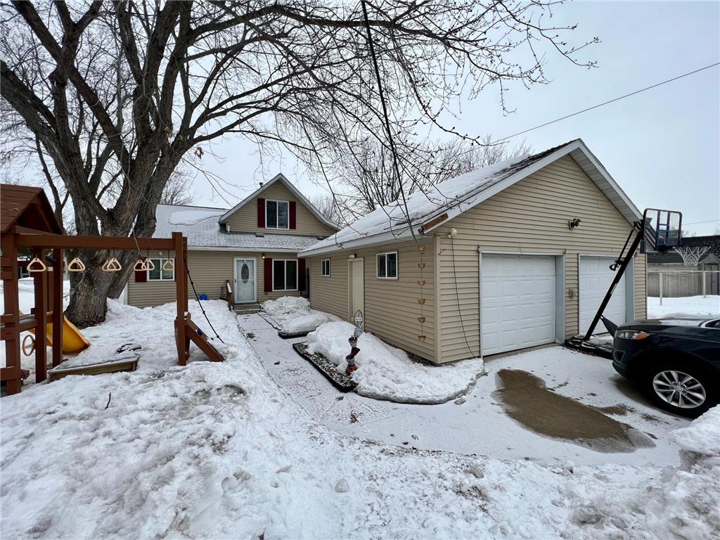 369 Genessee Avenue Paynesville MN 56362 6333227 image1