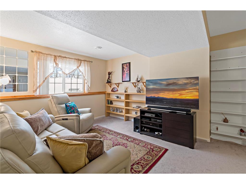 3690 Commonwealth Road Woodbury MN 55125 7051236 image14