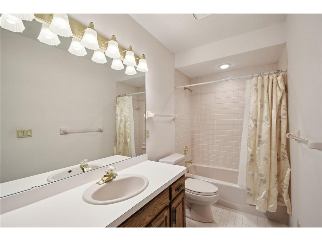 3690 Widgeon Way Eagan MN 55123 7023497 image27