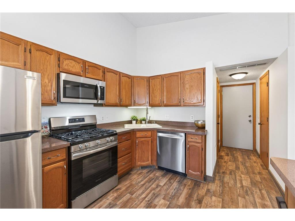 3691 Gershwin Lane N Oakdale MN 55128 6814855 image11