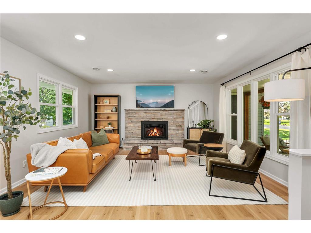 3692 Arcade Street N Vadnais Heights MN 55127 6560104 image1