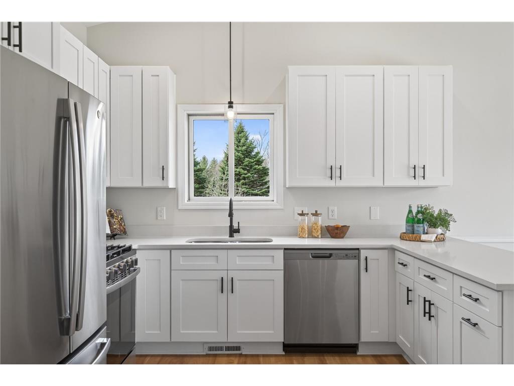 36921 Elk Avenue North Branch MN 55056 7064939 image18