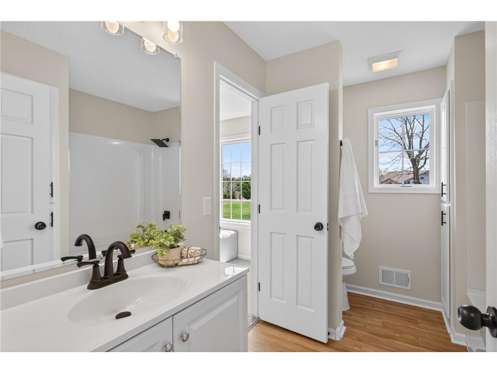36921 Elk Avenue North Branch MN 55056 7064939 image25